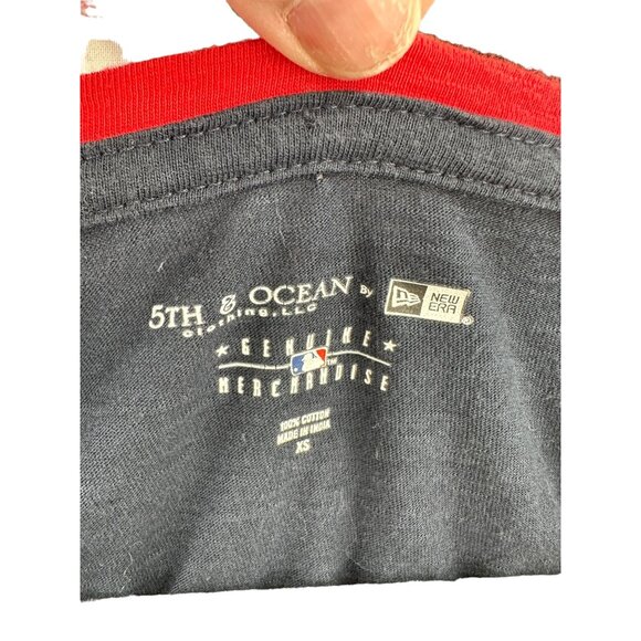 Braves Baseball T-Shirt Navy Red Accents New Era Women's XS 100% Cotton - Picture 8 of 10